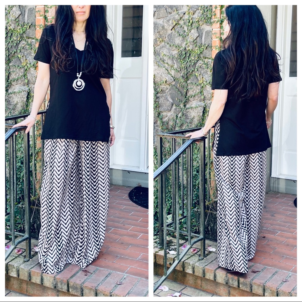 Super wide leg chevron print palazzo pants - Picture 3 of 8